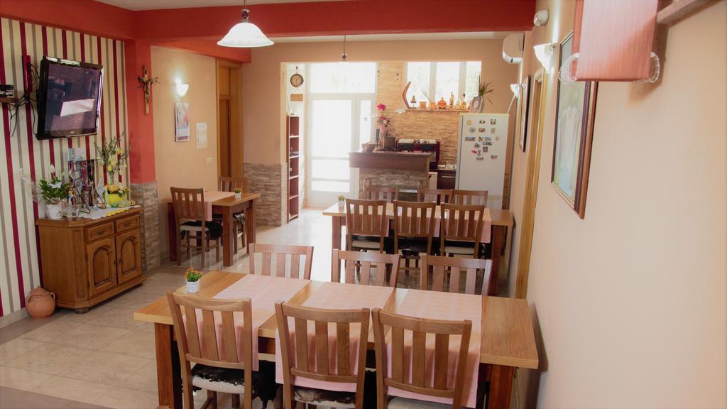 Hotel Pansion CASA GAGRO à Međugorje Extérieur photo